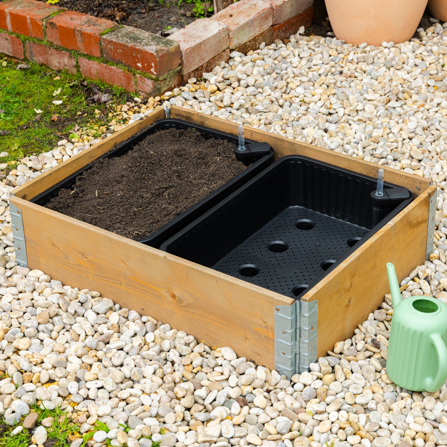 Self-Watering Planter & Raised Garden Bed Insert